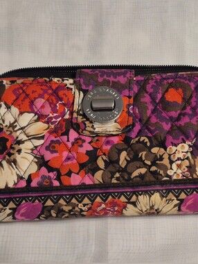 Vera Bradley Purple Floral Quilted Clutch Zip Wallet